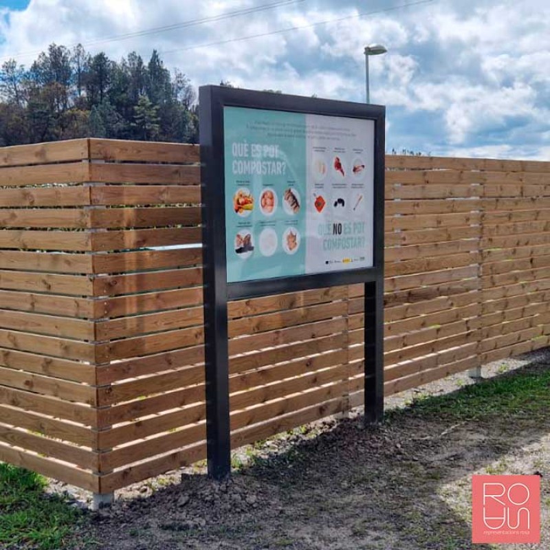 Cartellera d'acer acabat galvanitzat i pintat